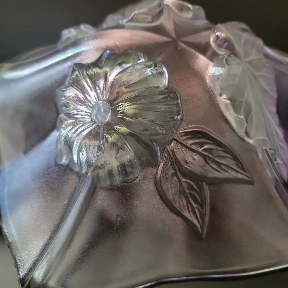Unique Five sided Bowl Mikasa Pink Tinted Candy Dish Raised Designed‎ Stunning